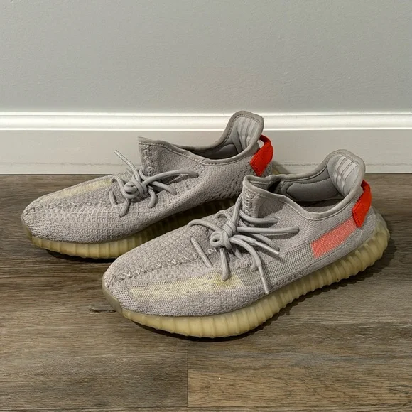 adidas gazelle silver green womens Adidas Yeezy Boost 350 V2 'Carbon Beluga' Grade-School  DTLR